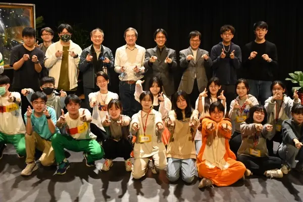 2c968cf4b84c1c806219a76b52ba7c01